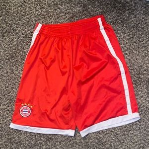 Mens Small Red Shorts